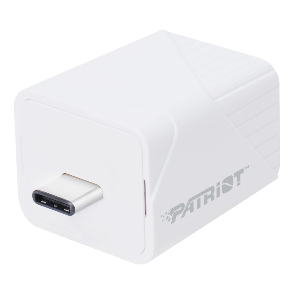 Patriot iLuxe Cube 512GB Type-C Smart Backup Solution - White